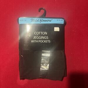 Black wild flowers cotton jeggings